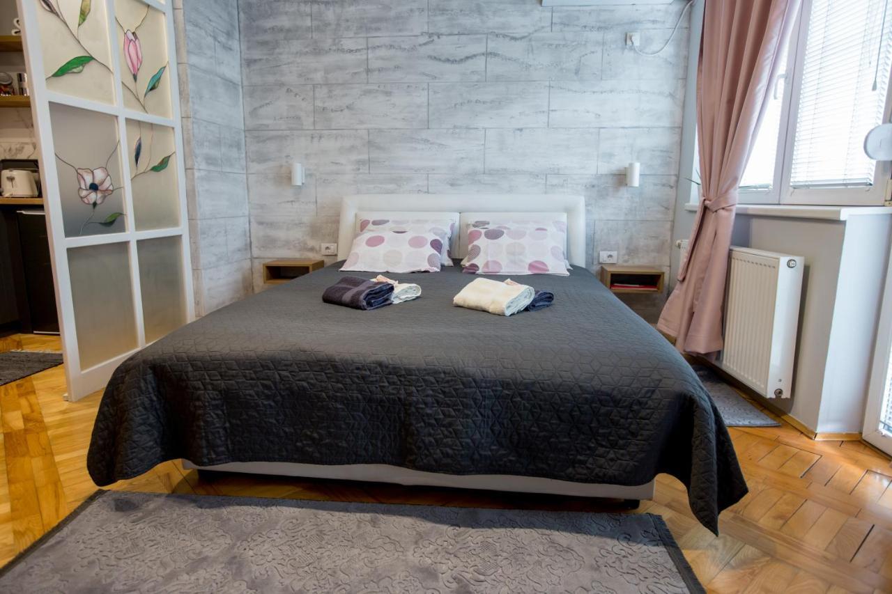 Apartment Studio Milena Subotica Eksteriør bilde